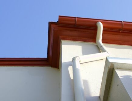 What Types of Gutters Are Available?